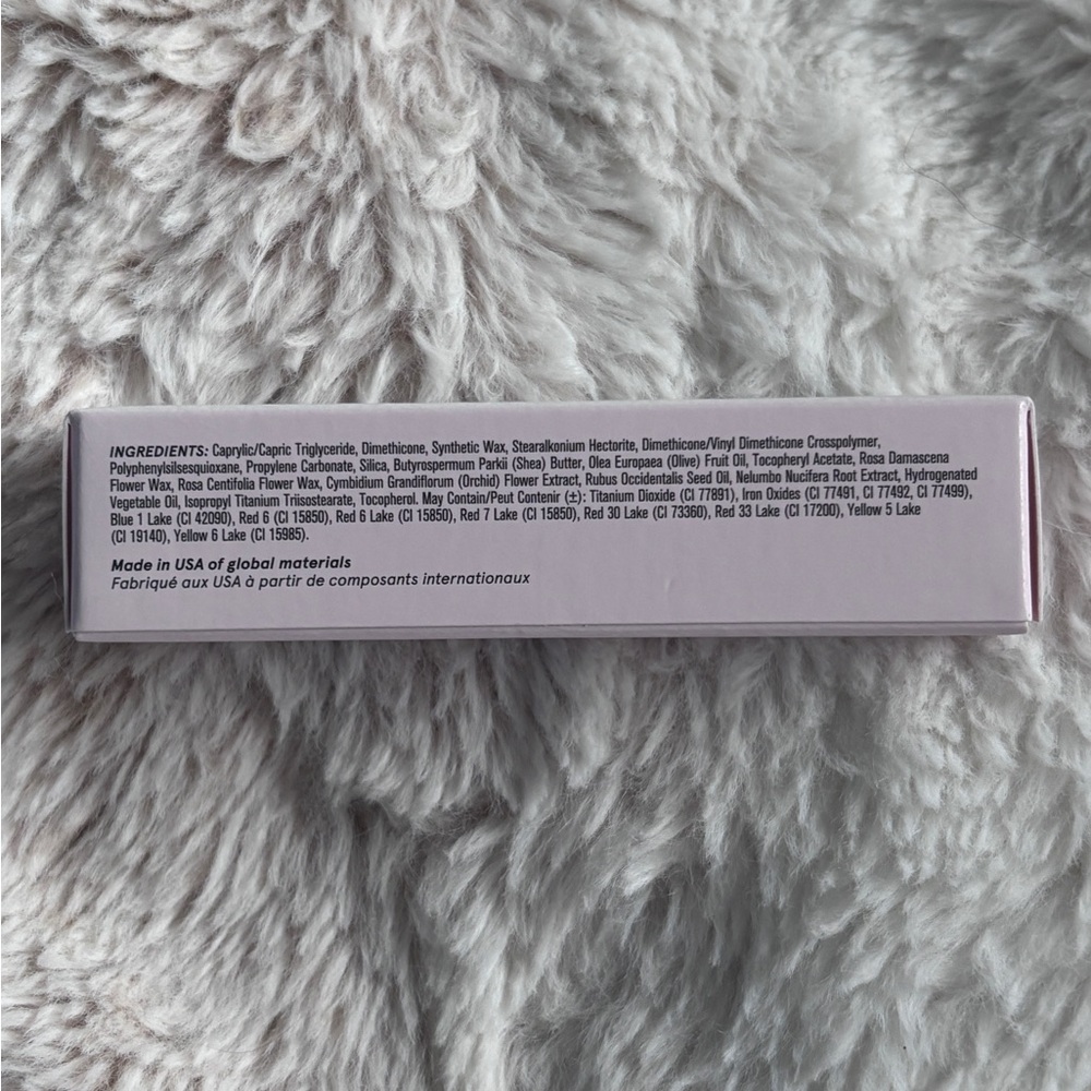 Glossier G Suit Lip Crème in the Shade Flip - .20 fl oz New in Box - Picture 6 of 8